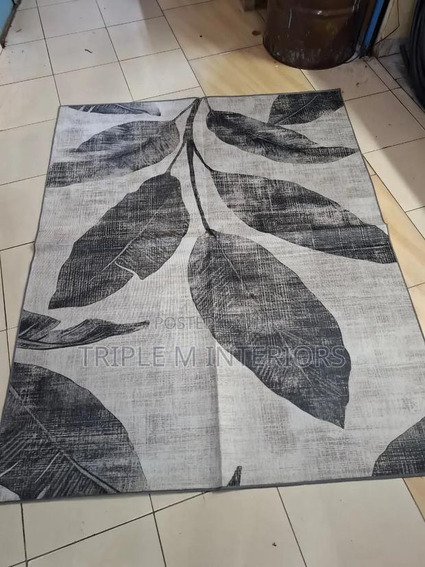 Exquisite 7x10 3D Floral Living Room Carpet