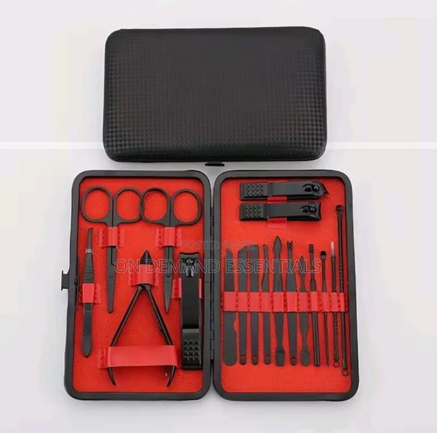 19pc Manicure Pedicure Kit - main view
