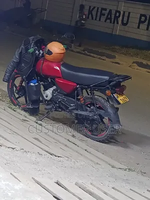 Bajaj Boxer 2023 Red