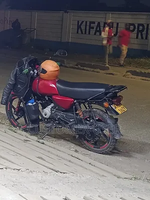 Bajaj Boxer 2023 Red