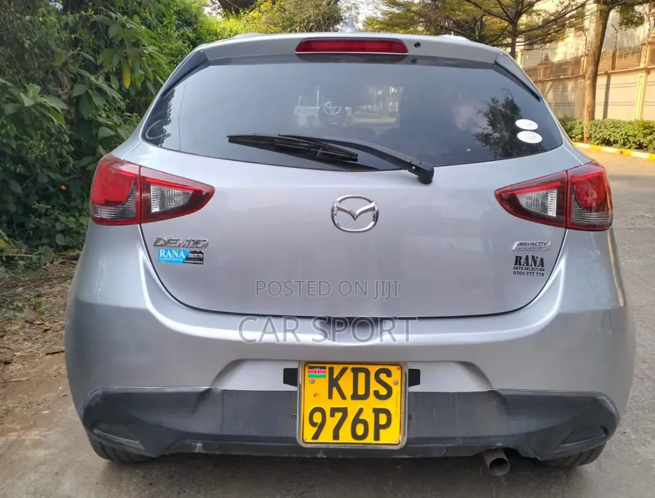 Mazda Demio 2017 Silver
