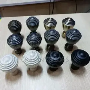 Different Colours of Different Designs for Powder Coated Rods Flowers
