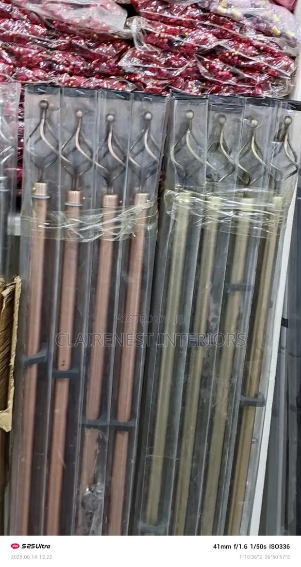 Beautiful by Design Adjustable Window Curtain Rods - thumbnail 2