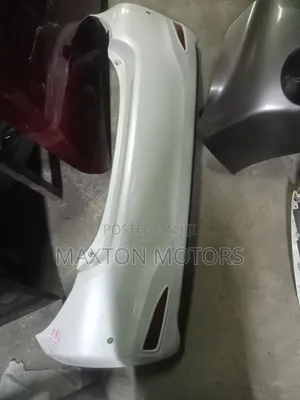 Vitz Jewella Rear Bumper Rs With Reflectors
