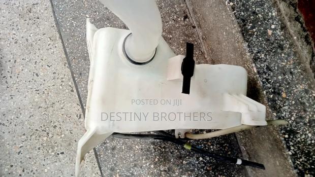 Washer Bottle Toyota Noah,Voxy, Esquire - thumbnail 2