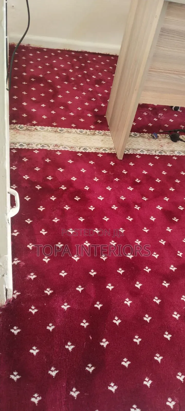Flowered Office Floor Carpets for a Luxurious Executive Office Look