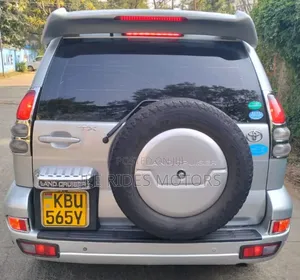 Toyota Land Cruiser Prado 2006 Silver