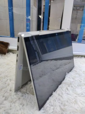 Laptop HP EliteBook 1040 G8 16GB Intel Core i7 SSD 512GB