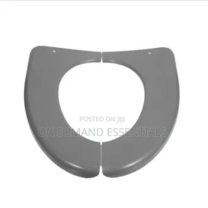 Foldable Plastic Toilet Seat Cover