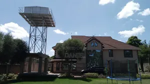5bdrm House in Ridgeways for sale