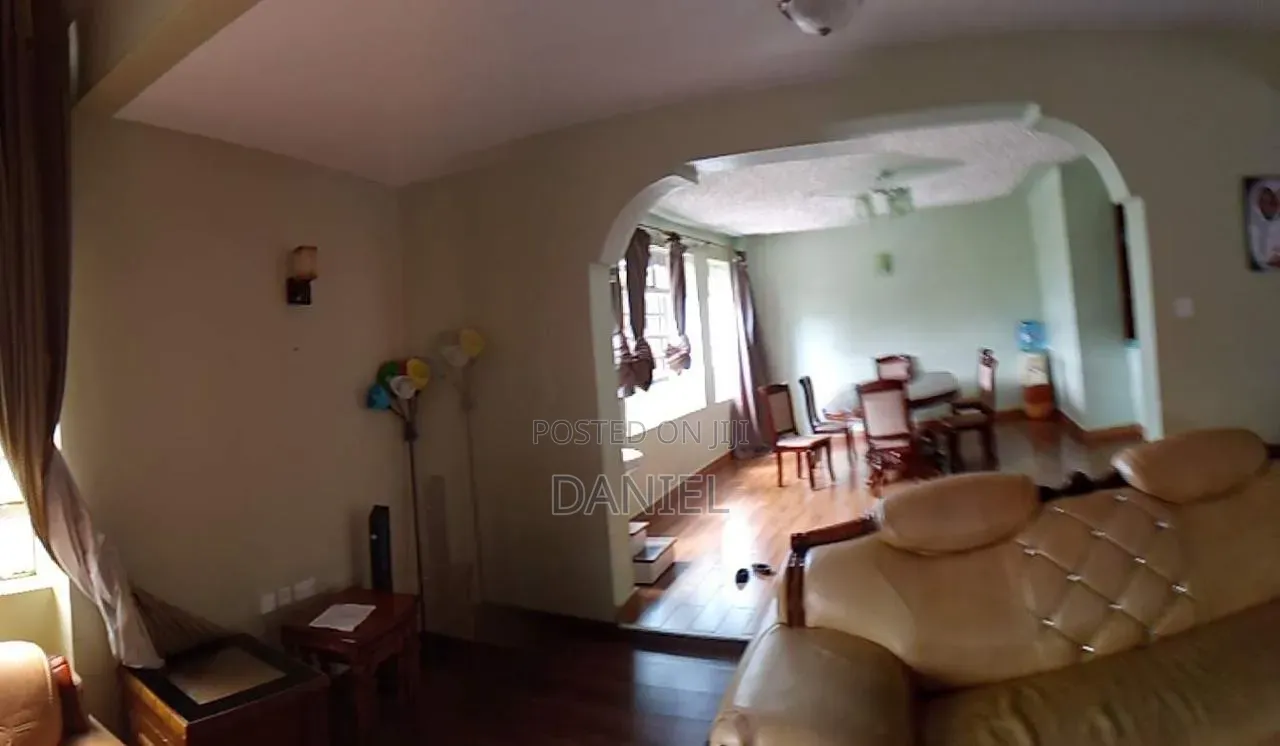 5bdrm House in Ridgeways for sale