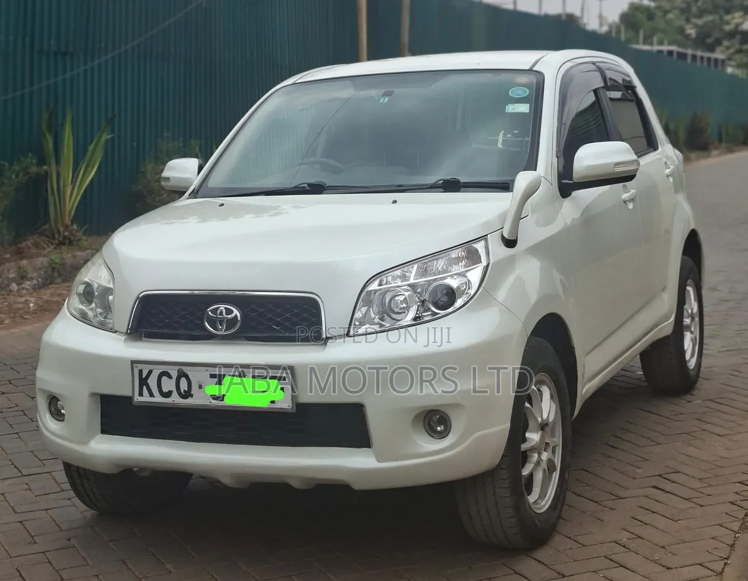 Toyota Rush 2012 Black
