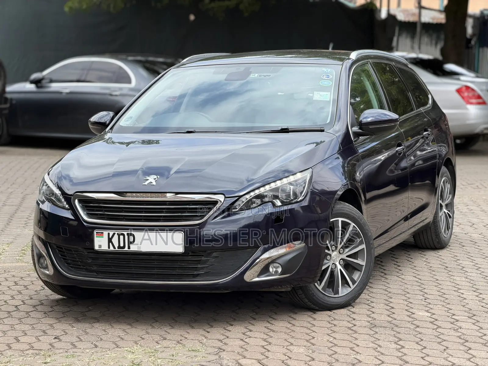 Peugeot 308 2016 Blue