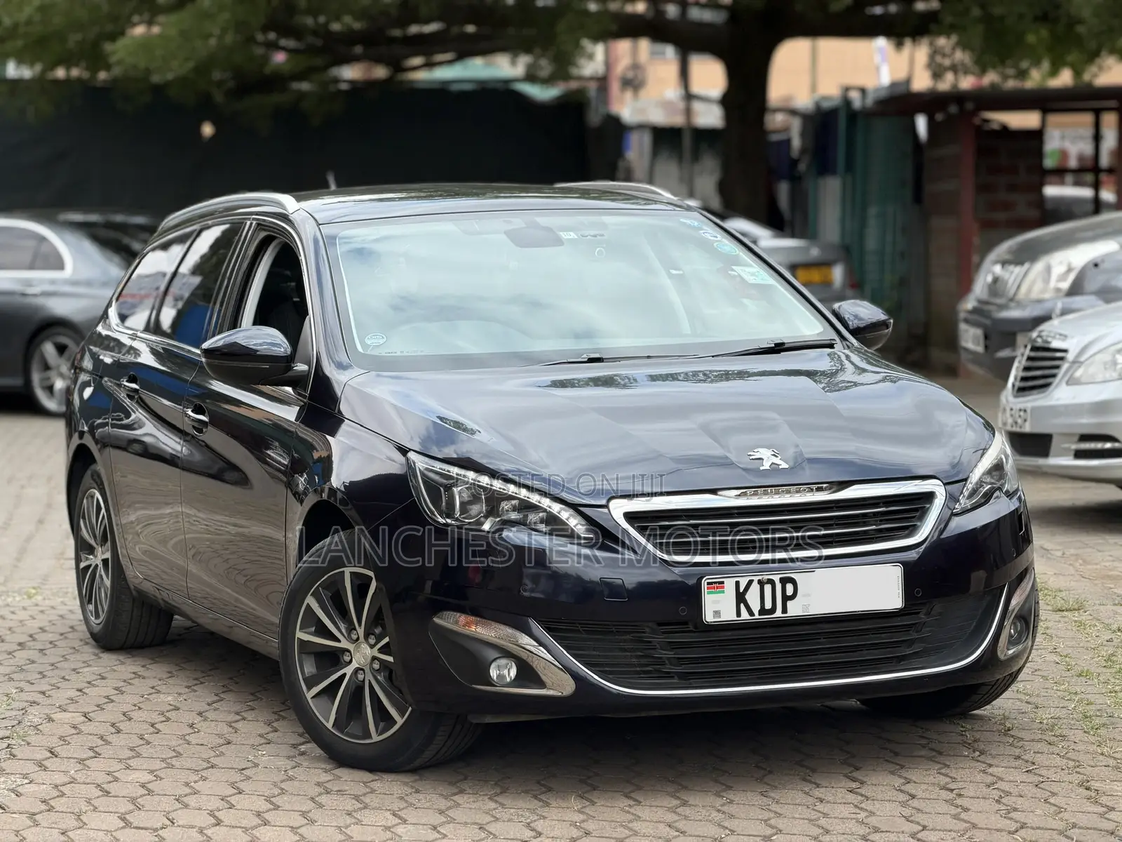 Peugeot 308 2016 Blue