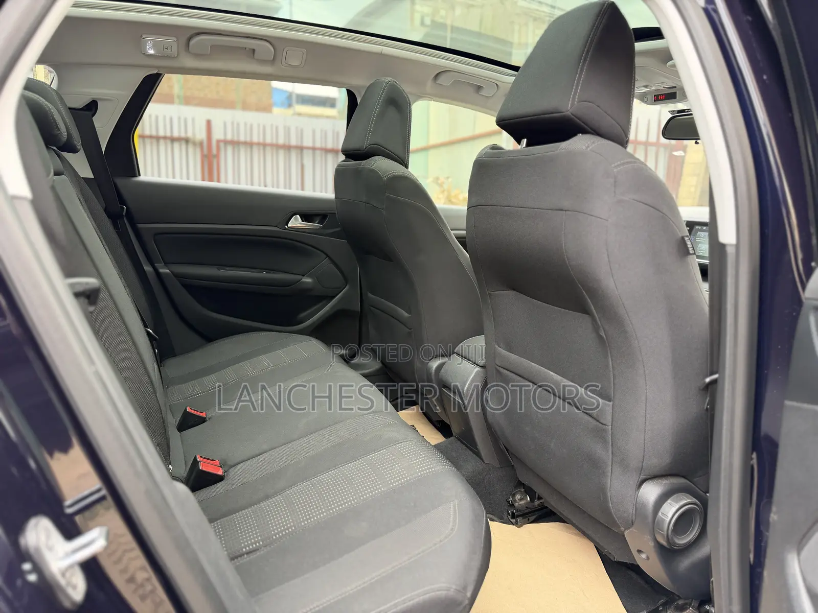Peugeot 308 2016 Blue