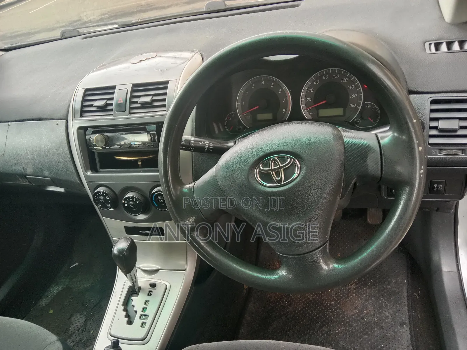 Toyota Corolla Fielder 2010 Silver