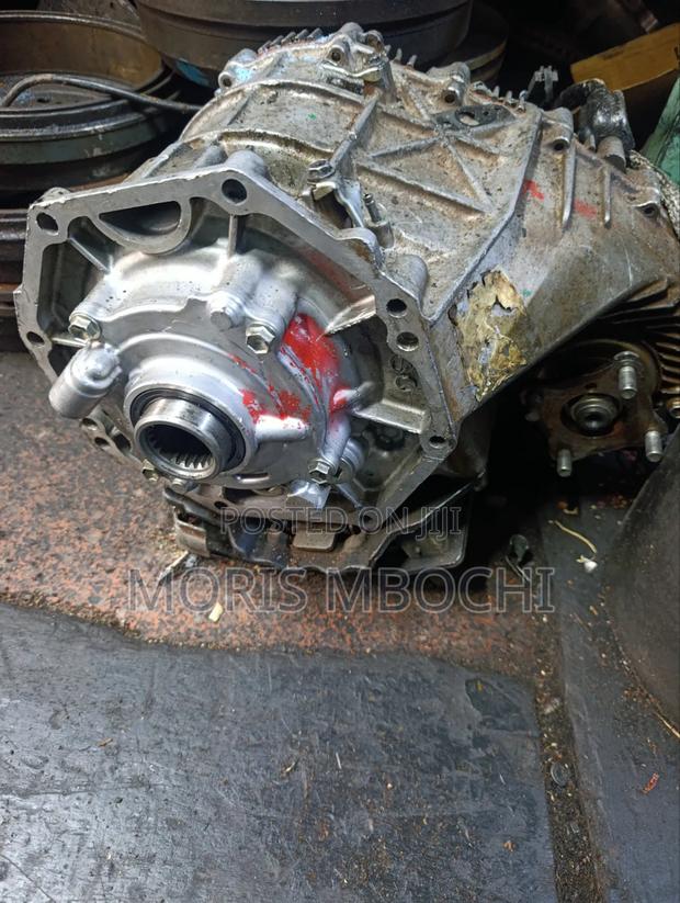 2UZ Gearbox Transfer 200 Series