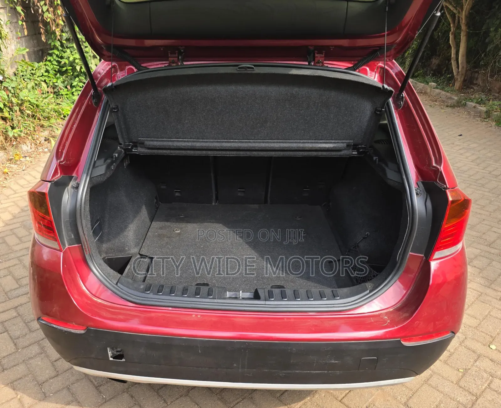 BMW X1 2011 Red