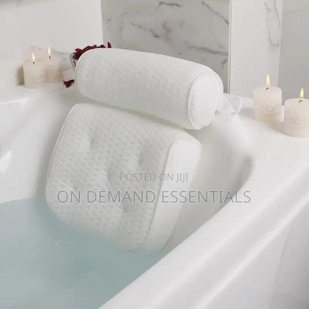 Bathtub Pillow With Anti Slip Suction Cup for Neck and Back Support - thumbnail 3