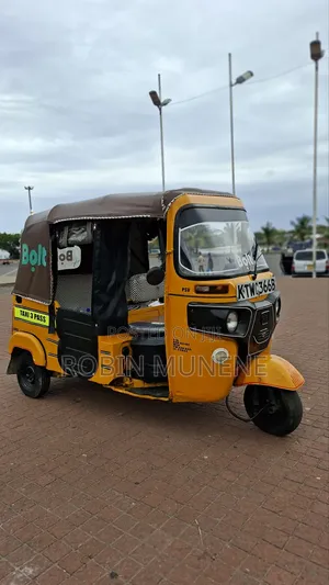 Bajaj RE 2023 Yellow