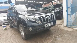 Toyota Land Cruiser Prado 2015