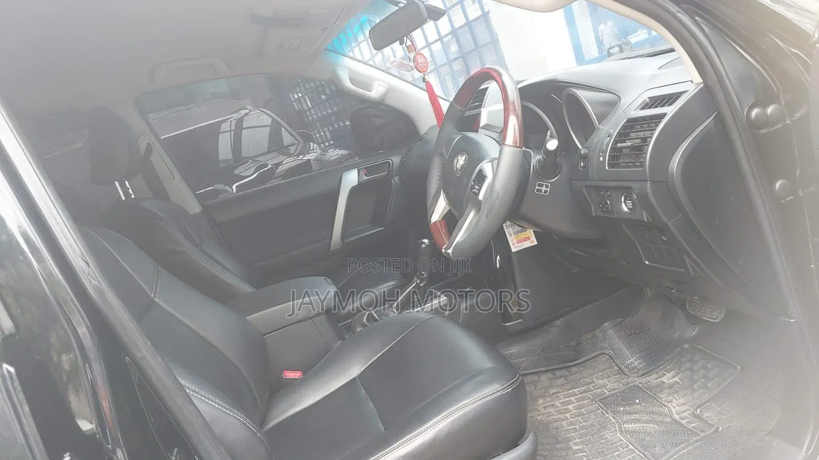 Toyota Land Cruiser Prado 2015