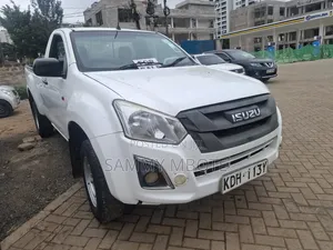 Isuzu D-MAX 2022 White