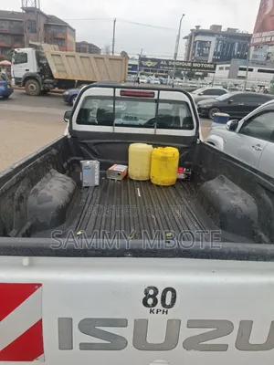 Isuzu D-MAX 2022 White