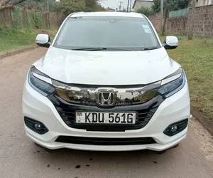Honda Vezel 2018 White