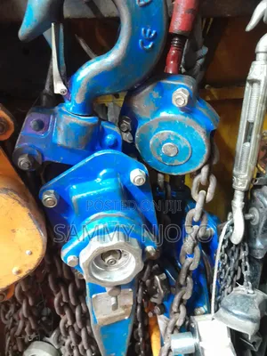 Used Chainblock and Pulift 3tones and 6tonnes