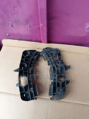 Front Bumper Bracket Crown 2014