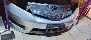Honda Fit Shuttle Nosecut Hybrid Xenon 2012