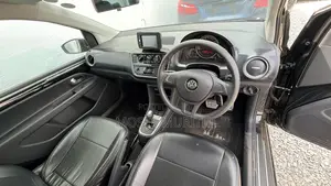 Volkswagen Up 2017 Black