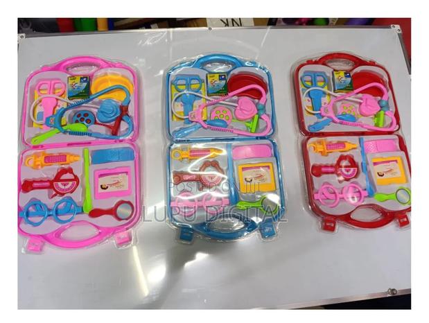 Doctor Set Kit Accessible in Blue and Pink and Red Ideal for Age 3+