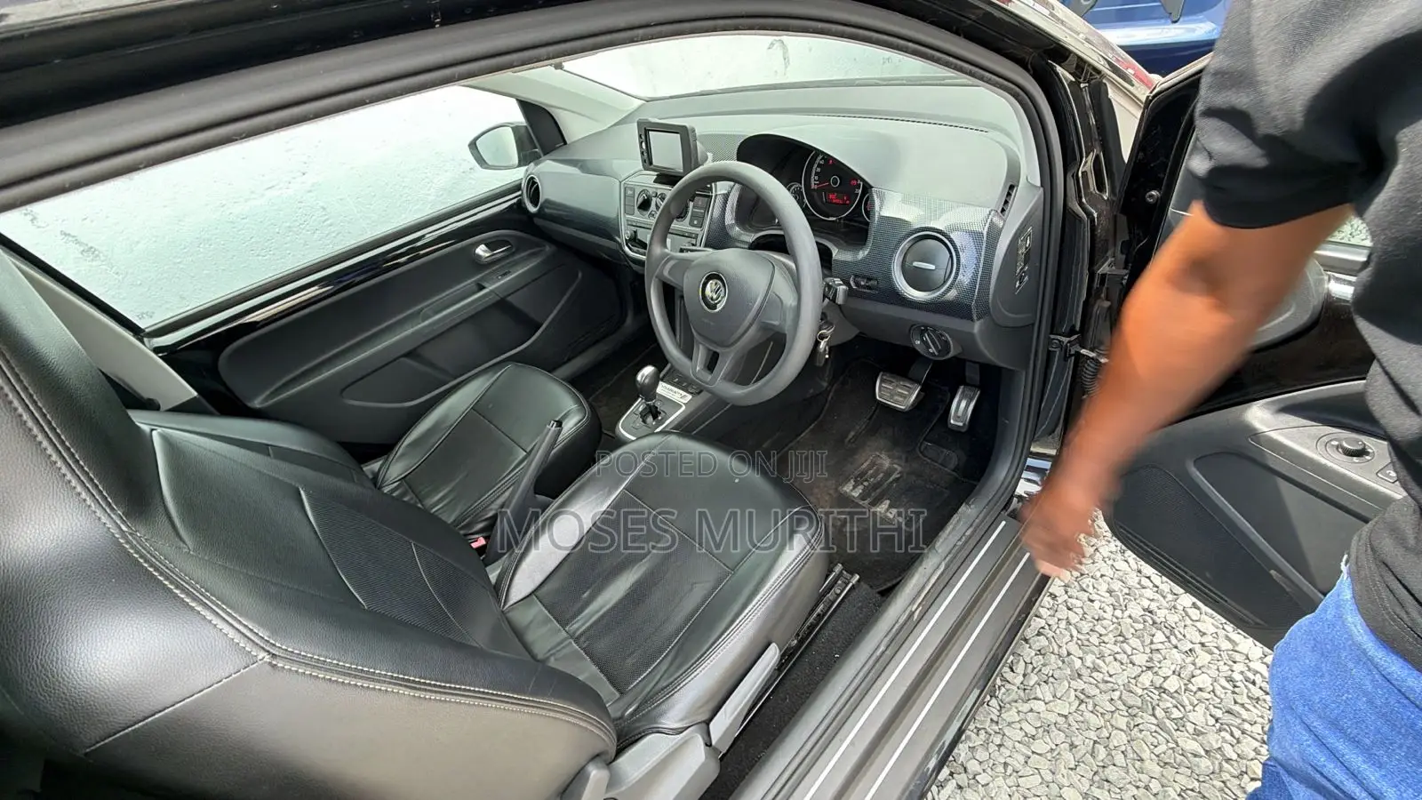 Volkswagen Up 2017 Black