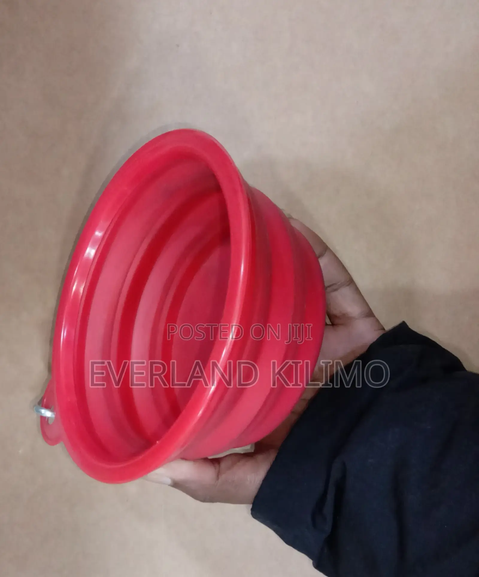 Dogs Collapsible Travel Bowl