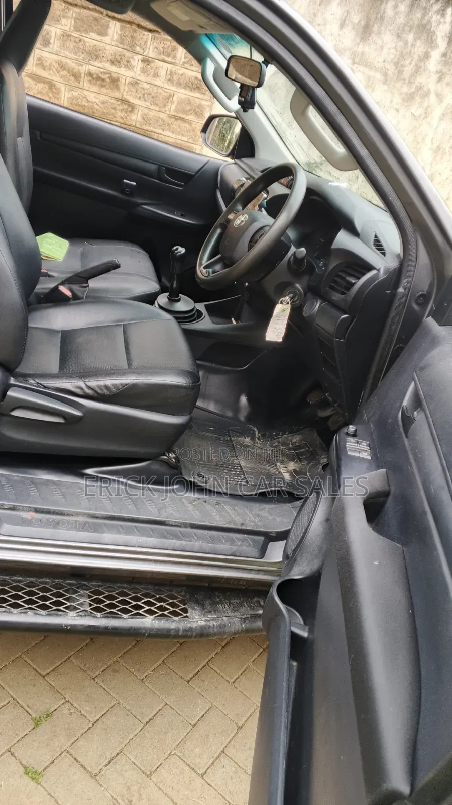 Toyota Hilux 2019 Silver