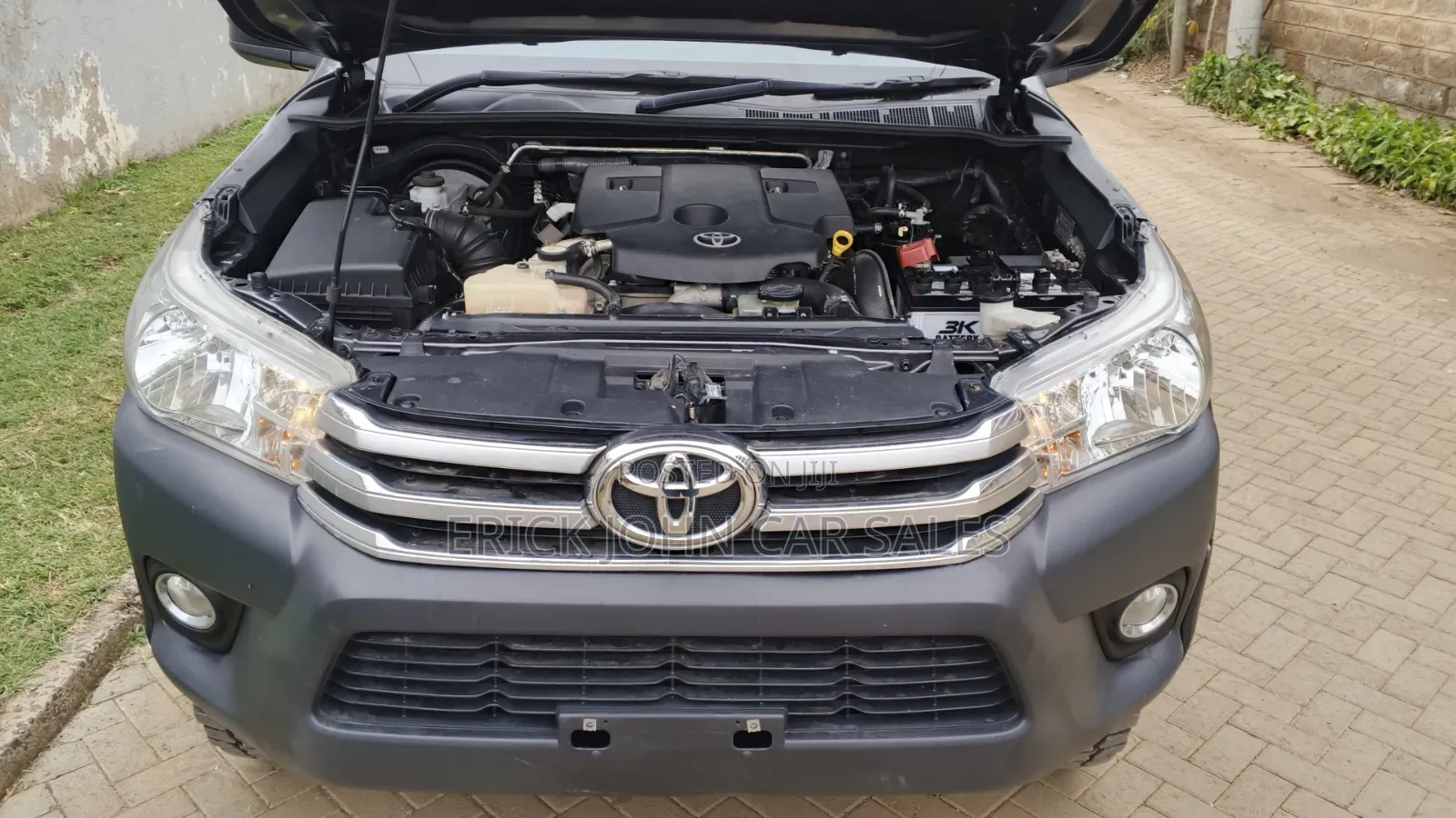 Toyota Hilux 2019 Silver