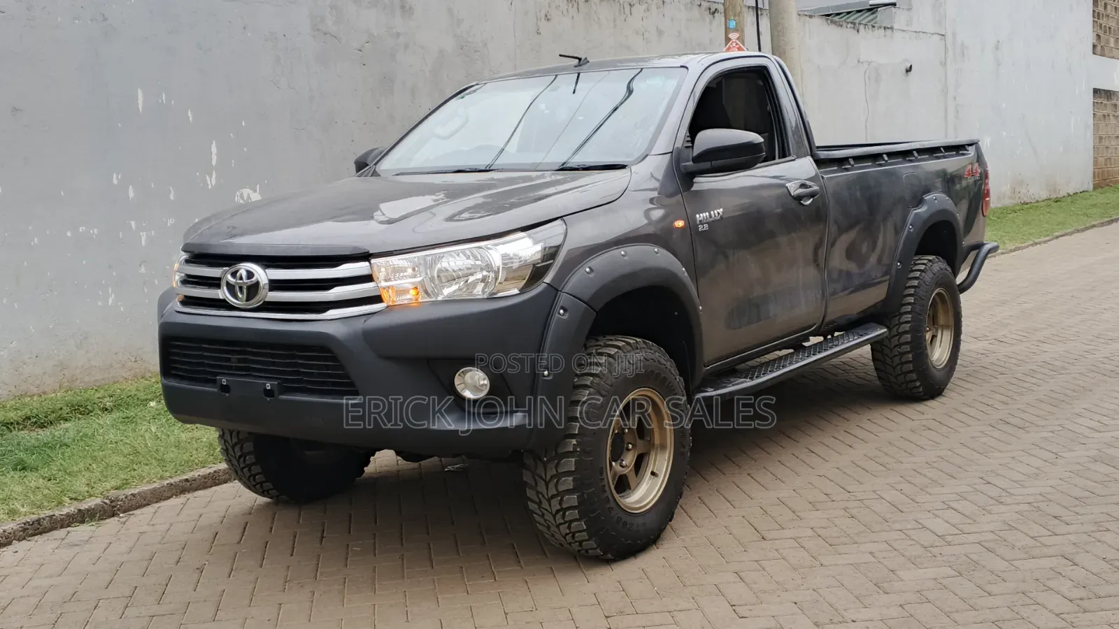 Toyota Hilux 2019 Silver