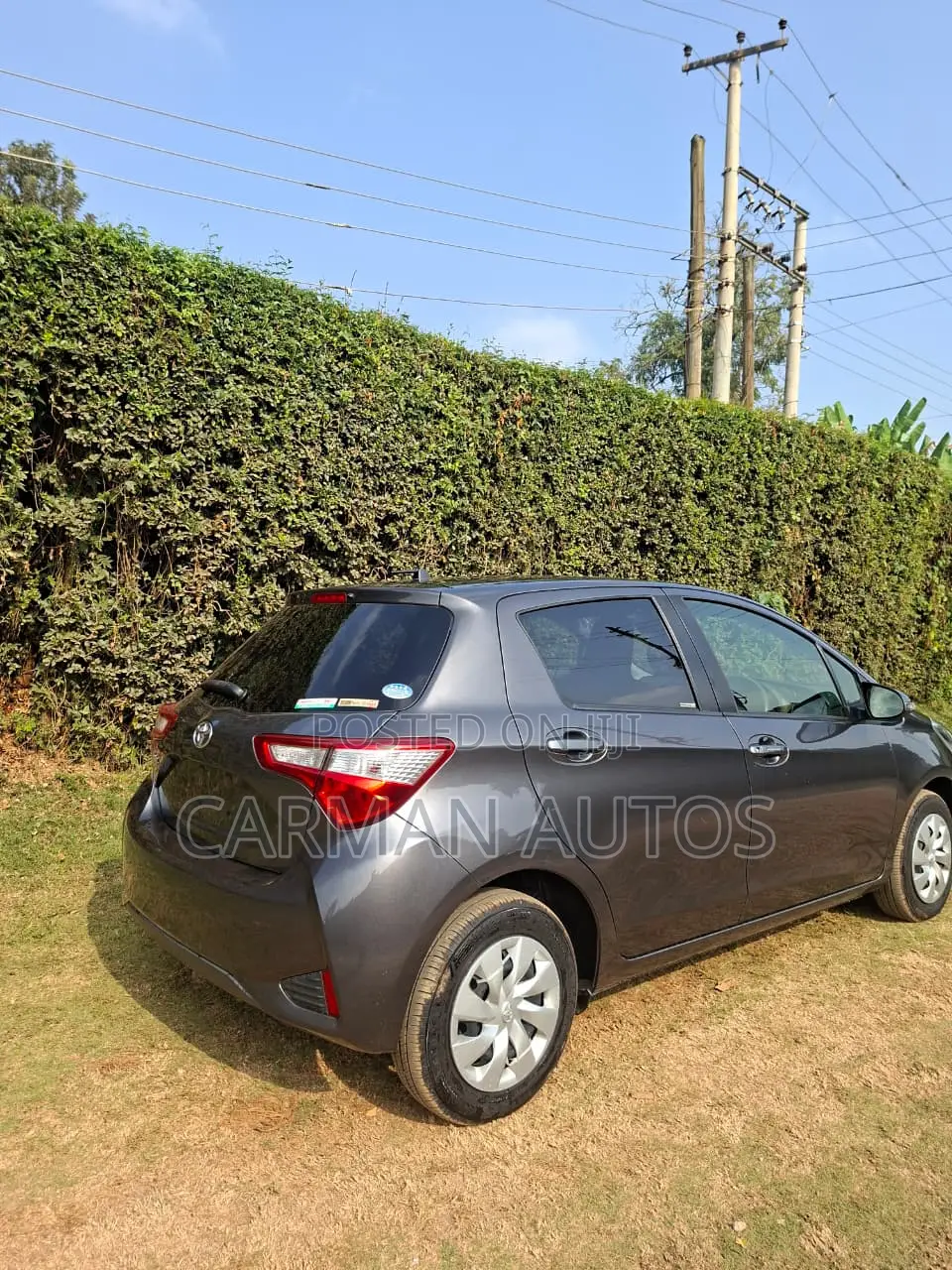 Toyota Vitz 1.0 FWD 5dr 2019 Gray