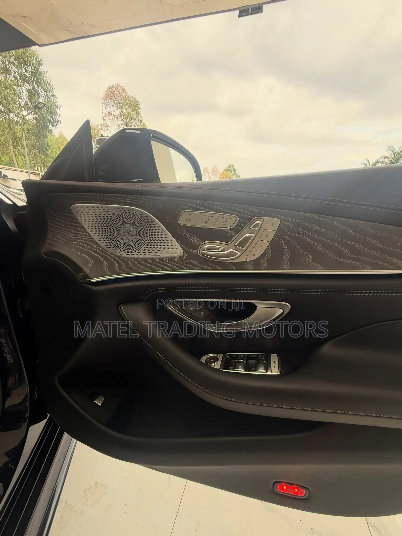 Mercedes-Benz CLS 2019 Blue