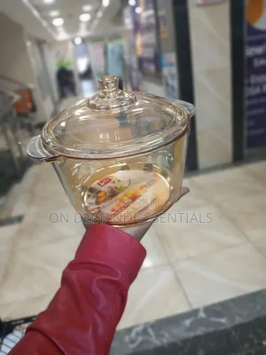 Serving Glass Pot