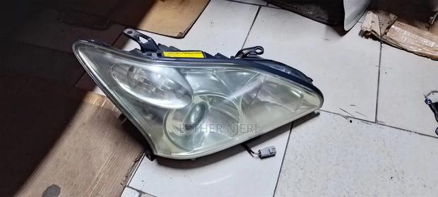Harrier 240 Headlight 2009 - thumbnail 2