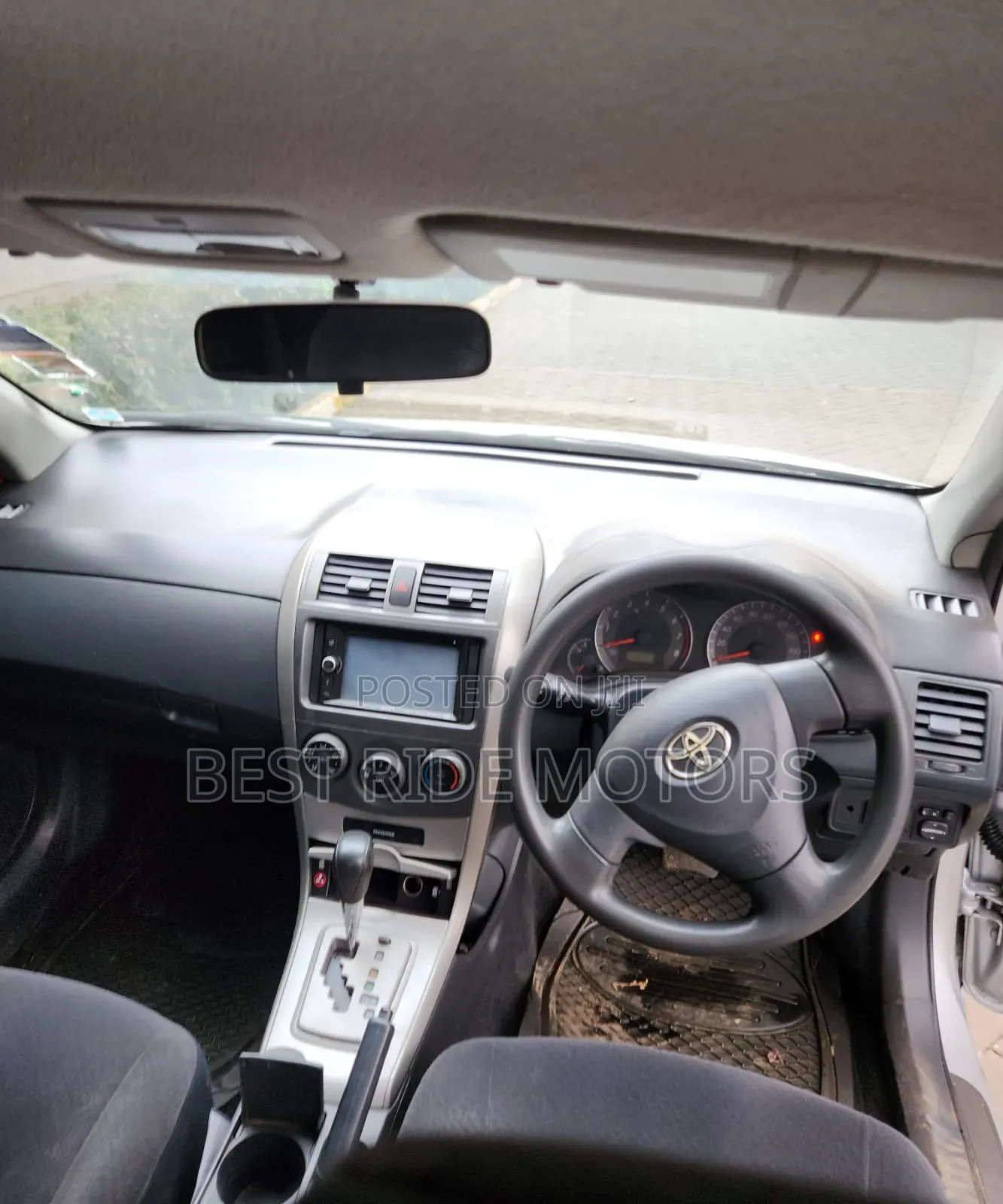 Toyota Corolla Fielder 2011 Silver
