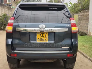 Toyota Land Cruiser Prado 2015