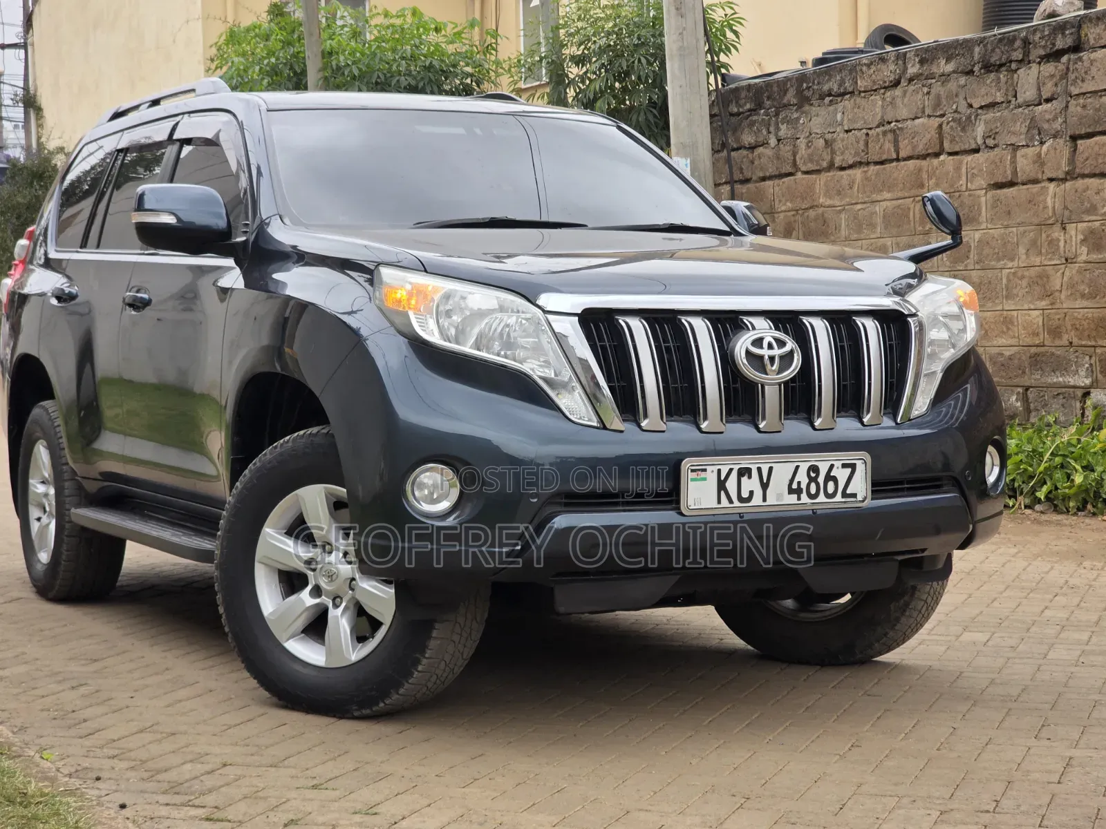 Toyota Land Cruiser Prado 2015