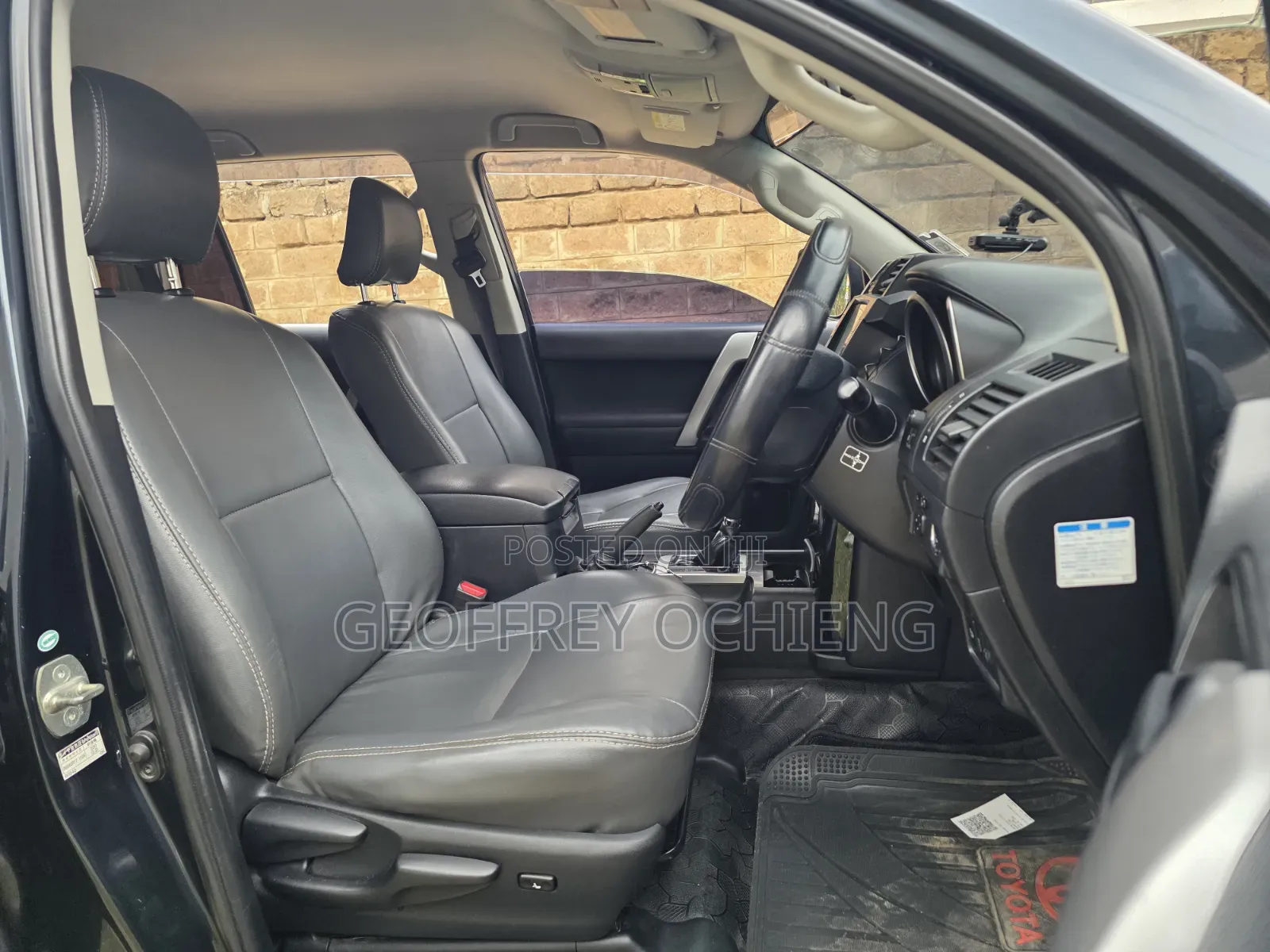 Toyota Land Cruiser Prado 2015