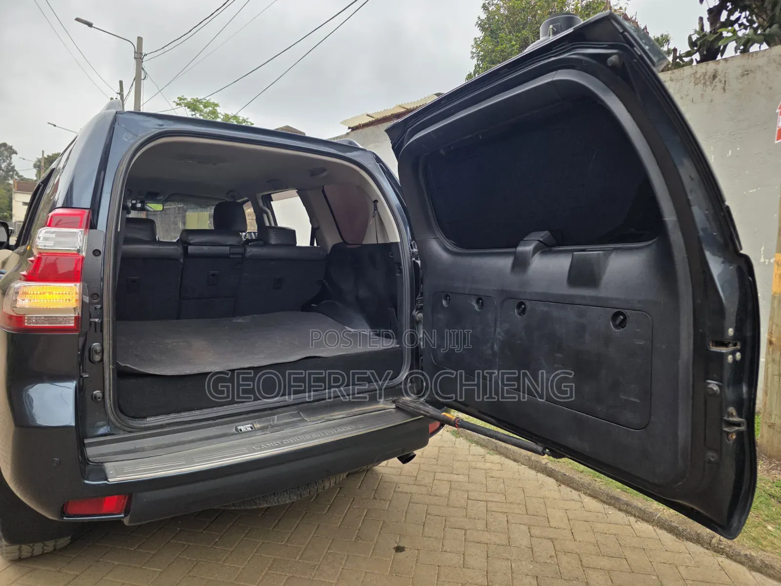 Toyota Land Cruiser Prado 2015