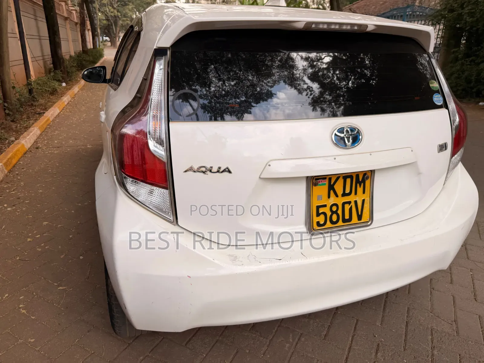 Toyota Aqua 2016 White