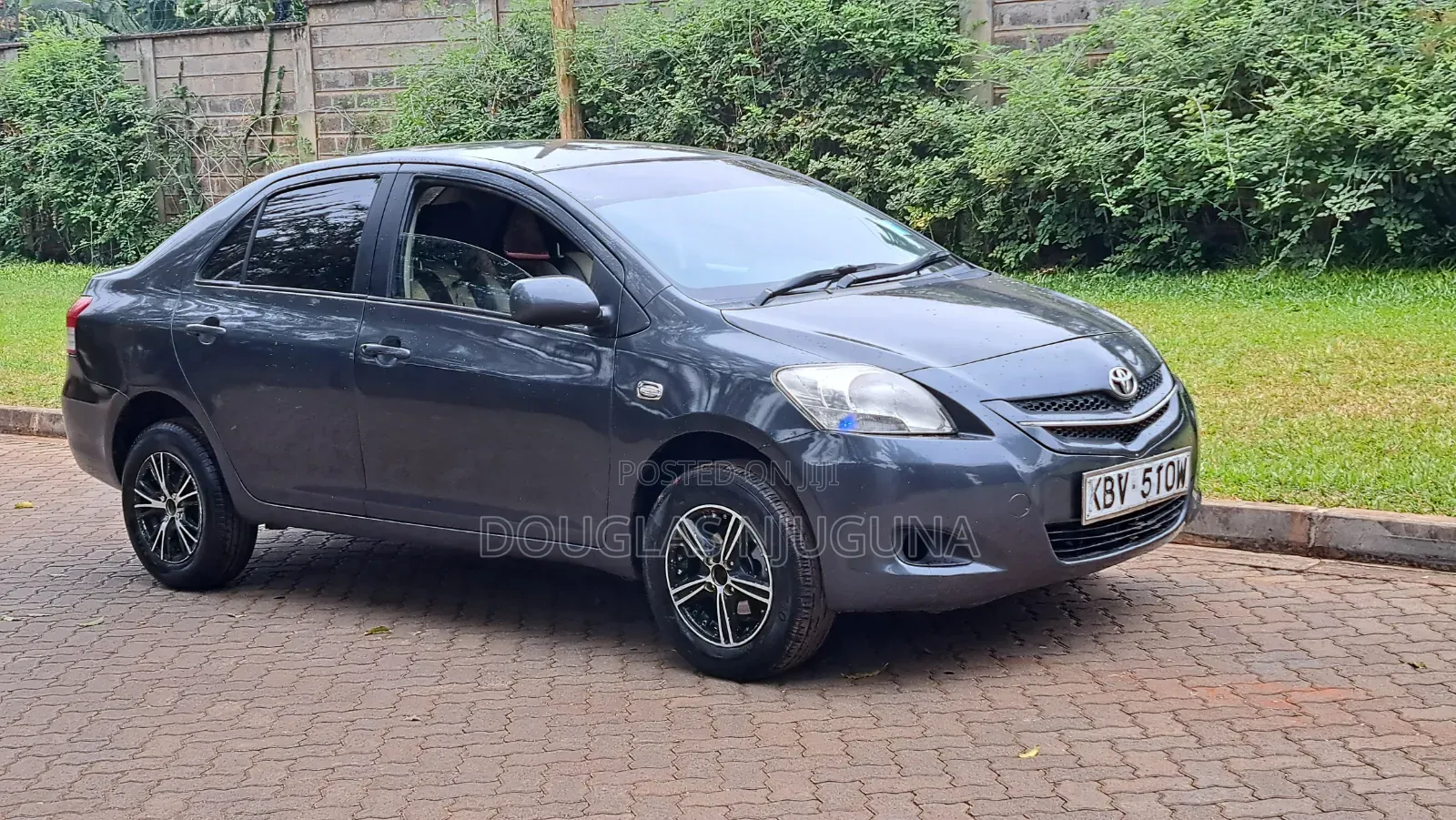 Toyota Belta 2006 Gray